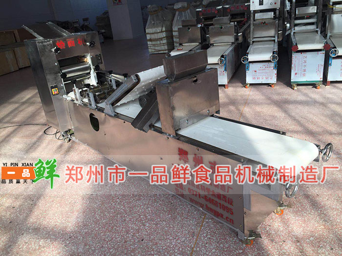 燴面機(jī)HMJ-3型實物 燴面機(jī)HMJ-3型實物